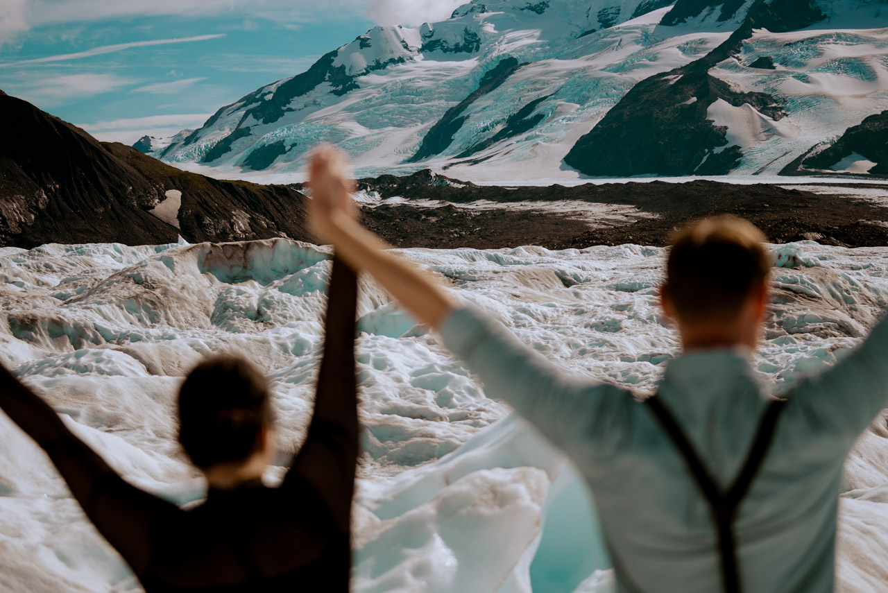 alaska adventure elopement on a glacier